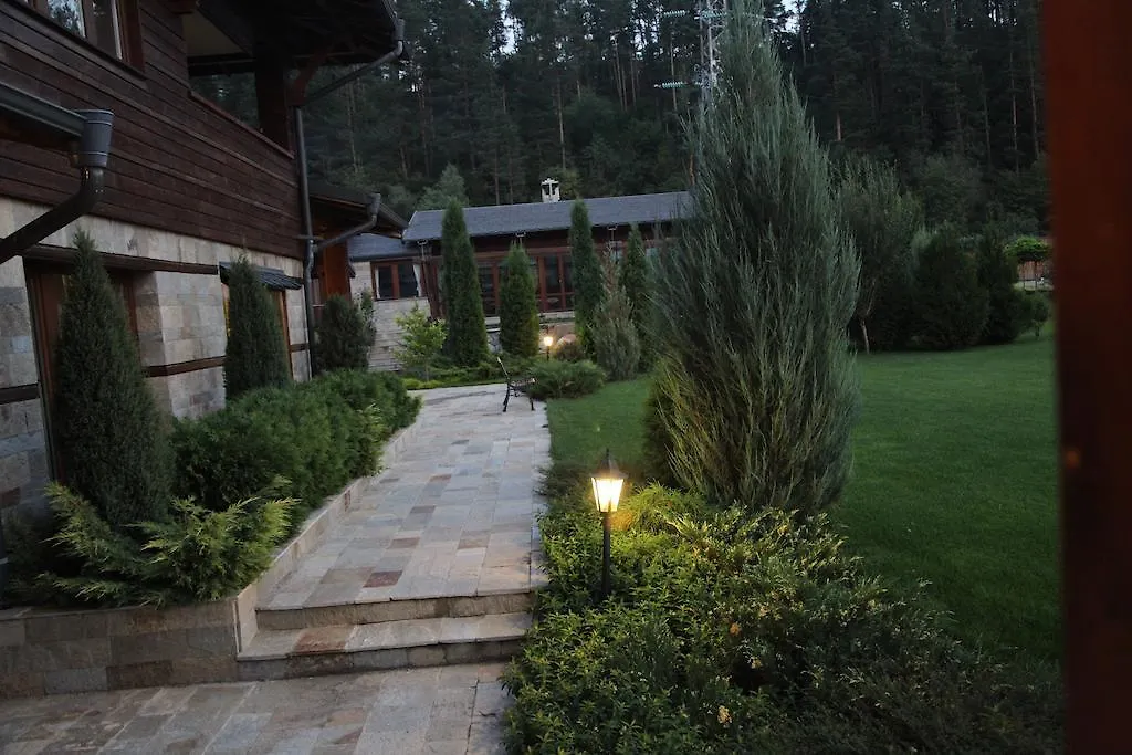 Ski & Spa Chalet Bansko 0*,