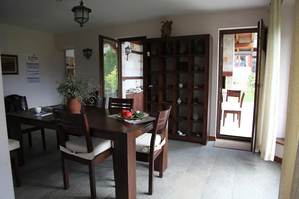Ski & Spa Chalet Bansko 0*,